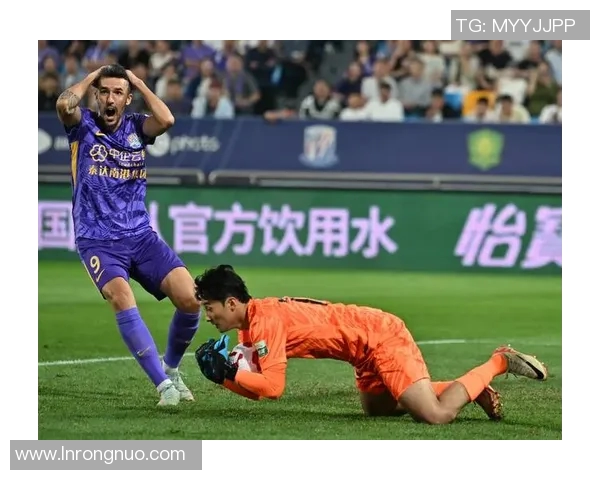 北京足球队的节奏变革引发热议球迷期待新战术带来的精彩表现