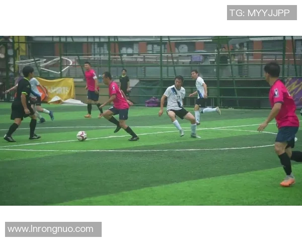 杭州足球队在城市联赛中的技术表现分析与点评 杭州足球队在城市联赛中的技术表现分析与点评