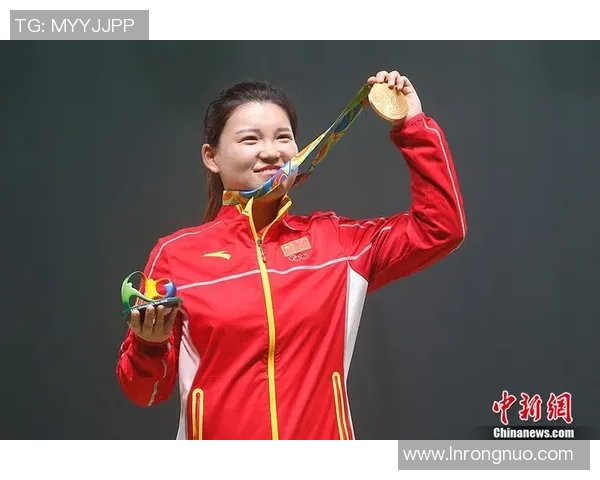 武汉羽毛球队在欧锦赛上的拼搏历程与荣耀时刻回顾 武汉羽毛球队在欧锦赛上的拼搏历程与荣耀时刻回顾