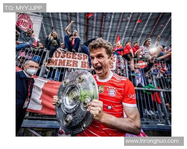 白人足球明星的魅力与风采胡须下的故事与荣耀