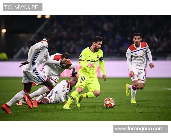 足球明星P图男女的趣味对比与创意玩法探索 足球明星P图男女的趣味对比与创意玩法探索