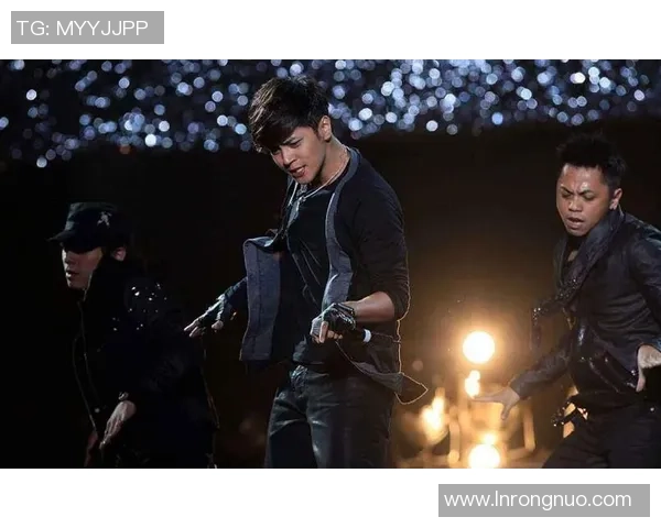 足球明星跨界内娱综艺大揭秘球场之外的精彩人生与娱乐风潮