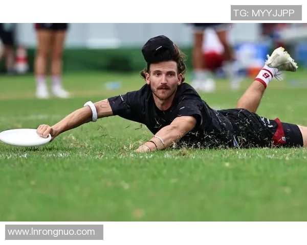 极限运动世界杯点评：成都飞盘队的意识表现