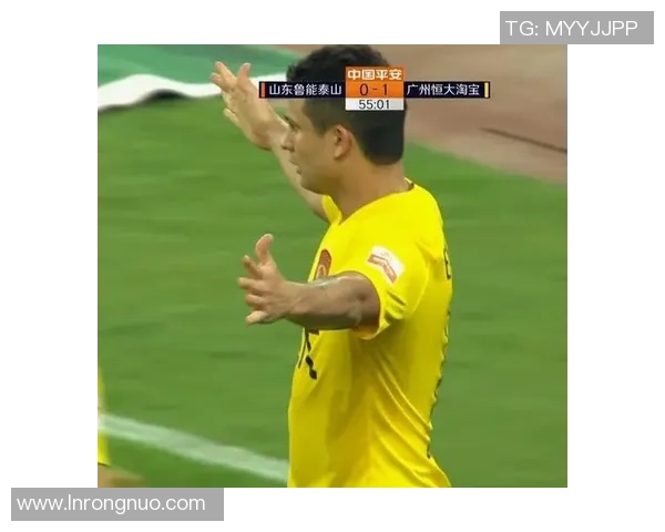 羽毛球评论:上海羽毛球队的边路渗透得失 羽毛球评论:上海羽毛球队的边路渗透得失